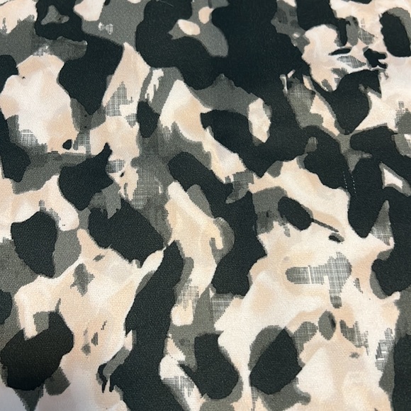 H&M Women’s A-Line Midi Skirt - Picture 2 of 3